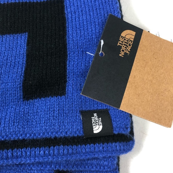 TNF The North Face Reversible Logo Scarf NWT Bold 2 Tone Design & PomPom Beanie - Picture 9 of 13